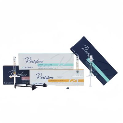 Le produit de comblement Restylane remplace la plénitude et le volume perdus en raison du vieillissement