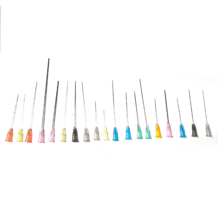 Microcannule jetable avec pointe d'aiguille contondante Microcannule contondante pour le remplissage cutané hyaluronique